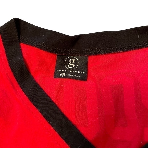 Garth Brooks World Tour  7 Jersey V-NECK
 Tee Size Large 2014-2017 - Picture 6 of 13